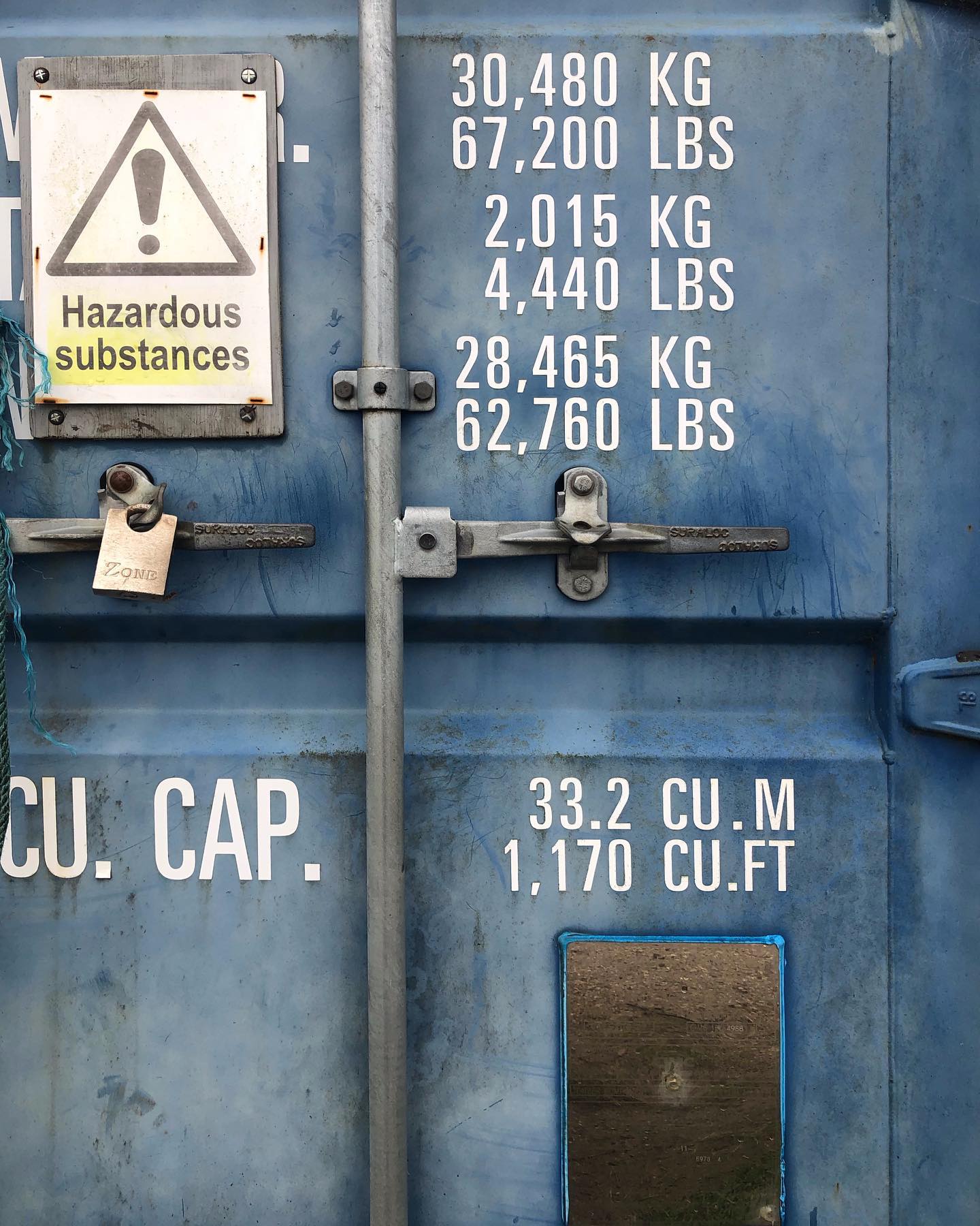 all the blues. a few greens. all contained. numbered and weighed. king edward’s mine, camborne. 

#container, #containerphotography, #imageworks, #imagecontained, #contained, #containedphotography,